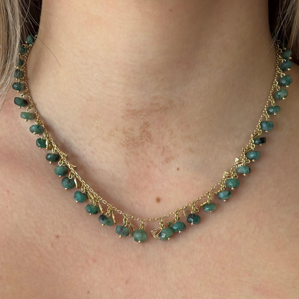 The Tease Lotus necklace